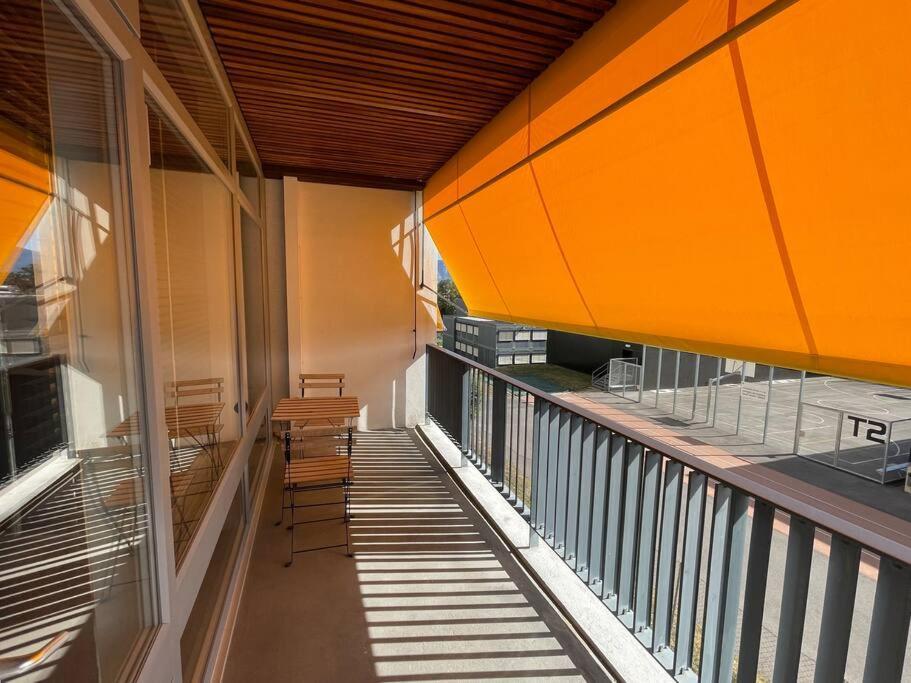 Wide, Bright And Quiet Loft * Genebra