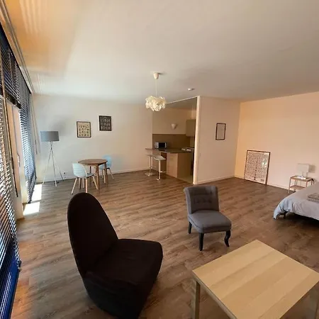 Appartement Wide, Bright And Quiet Loft *